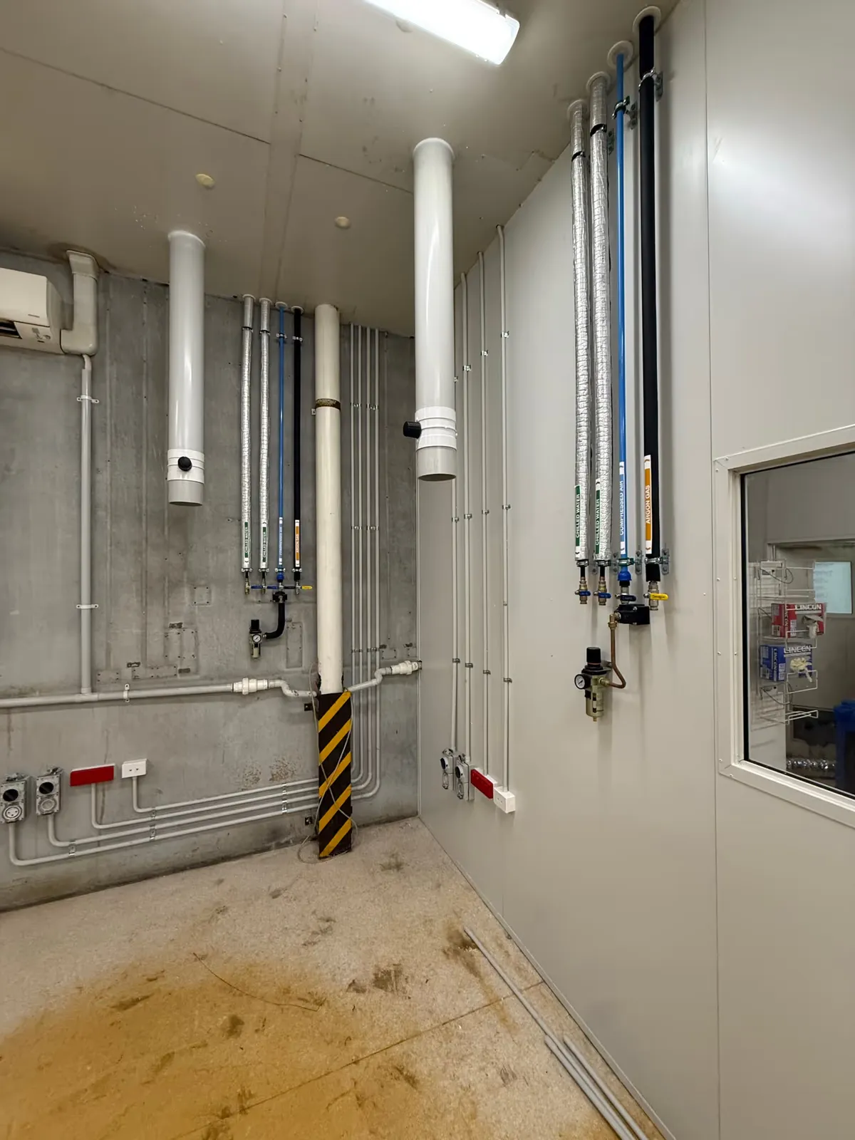 Jac & Co commercial install
